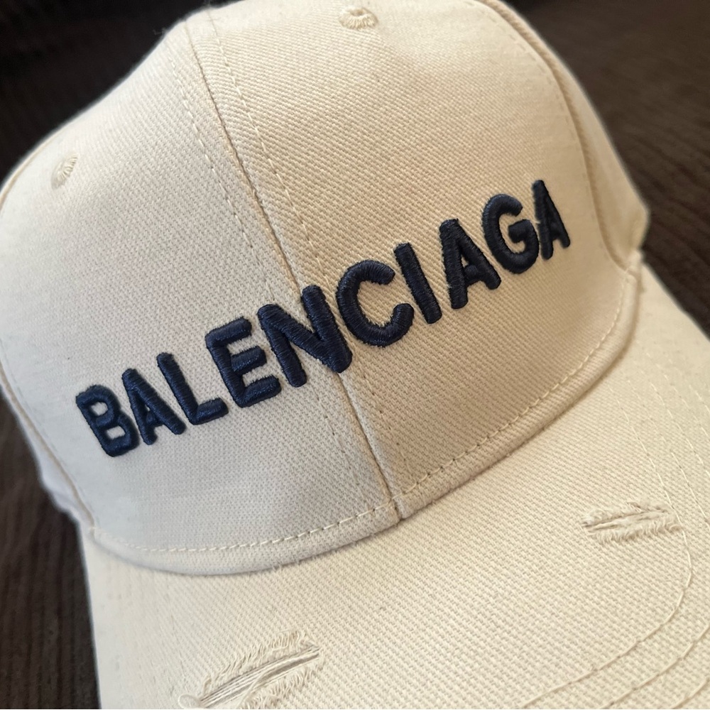 Balenciaga Classic Logo SnapBack Baseball Cap Hat - Picture 2 of 7